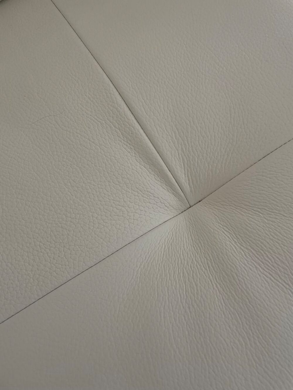 canap&eacute; d 'angle cuir blanc Meubles