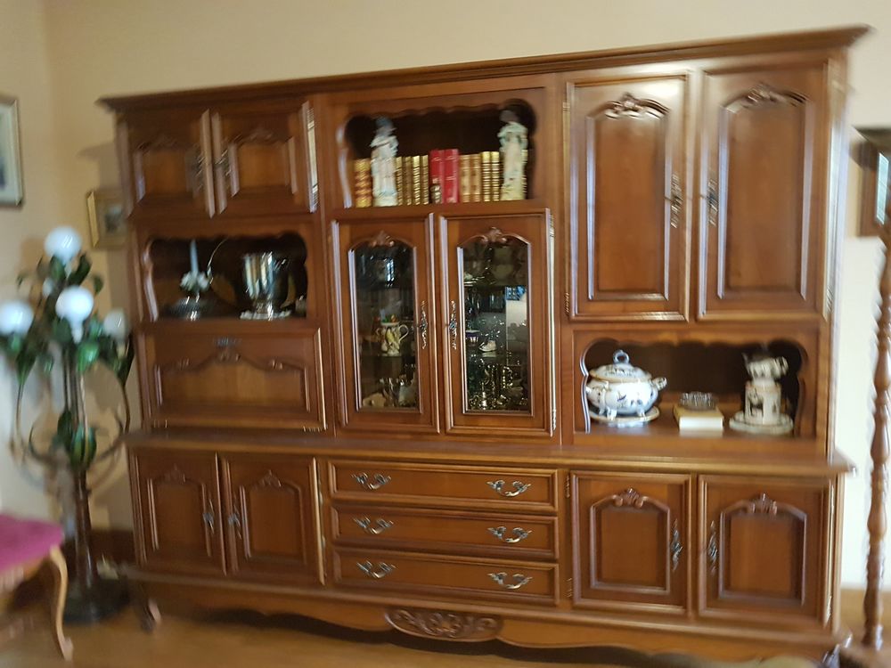 Buffet en merisier en tr&egrave;s bon &eacute;tat Meubles