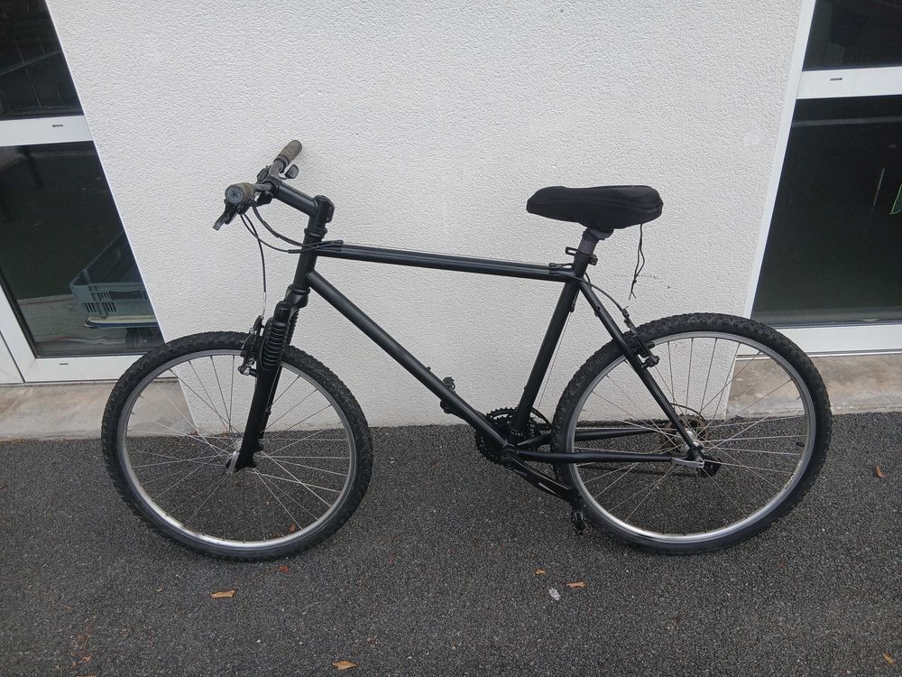 VTT carbone decathlon rockrider 5.0 1m75 Le cadre a carbone 21 vitesse Vélos