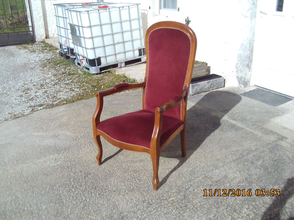 FAUTEUIL VOLTAIRE rouge / grenat Meubles