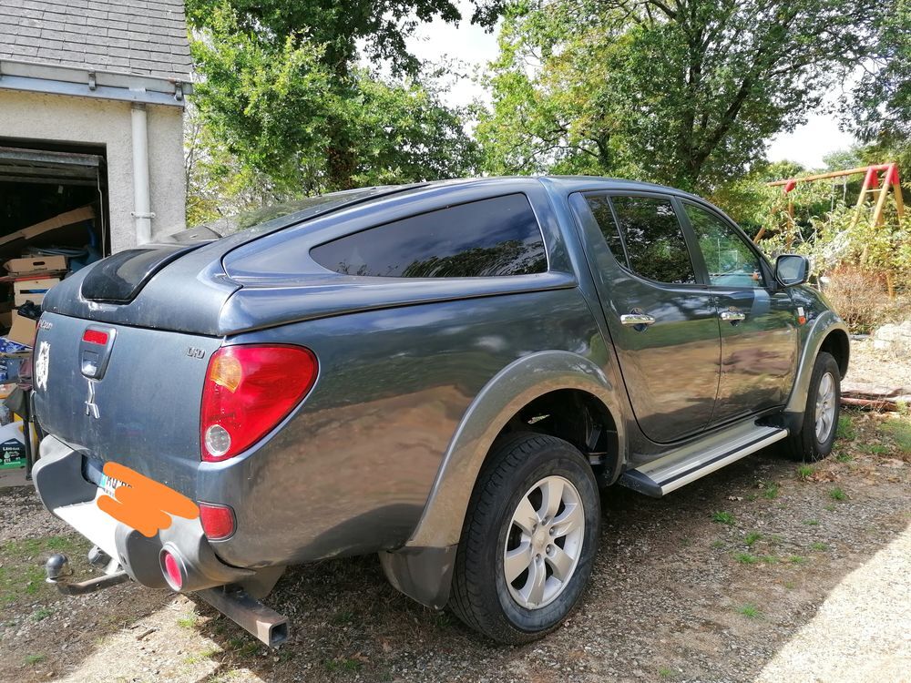 L200 2.5 TD 178 DBLE CAB INTENSE 2009 occasion 56000 Vannes
