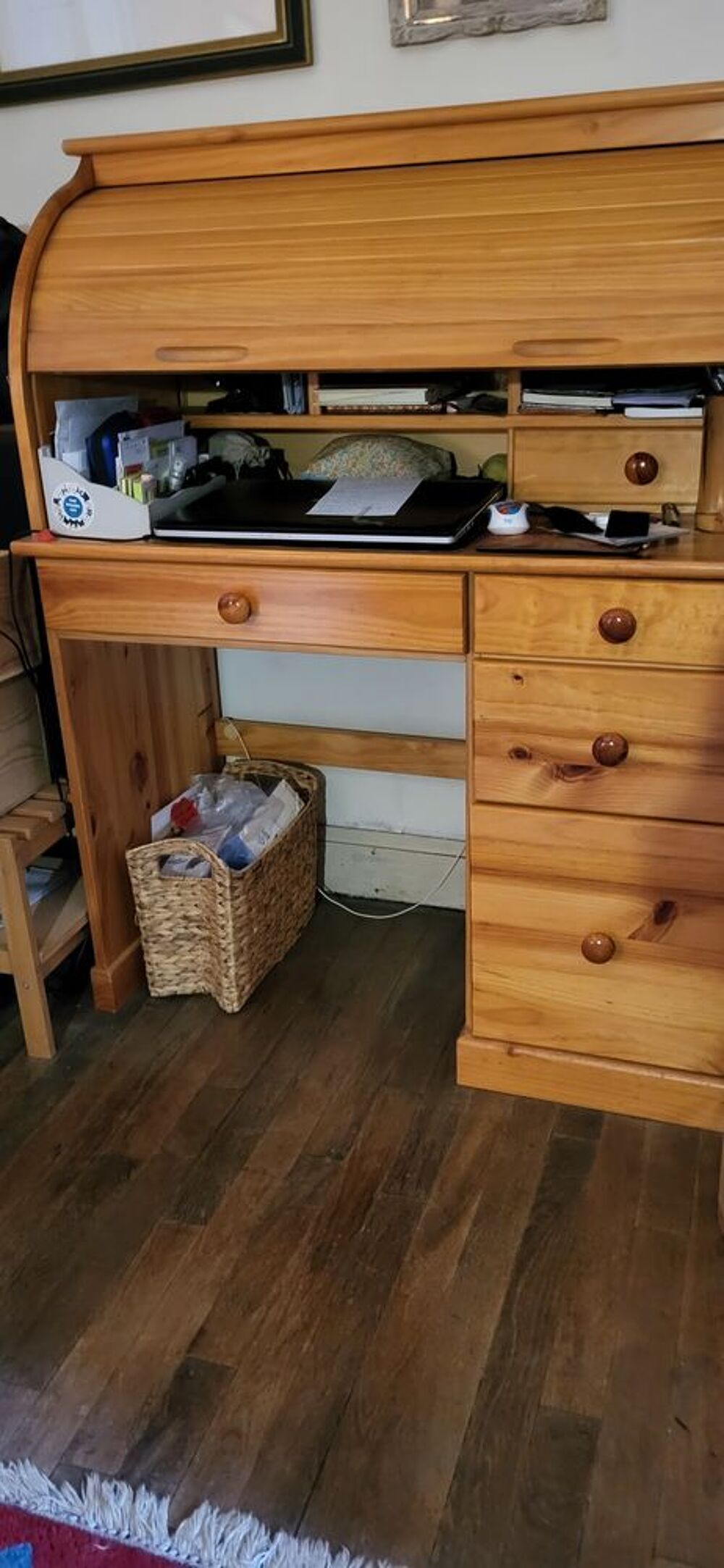 Bureau en pin pouvant se fermer Meubles