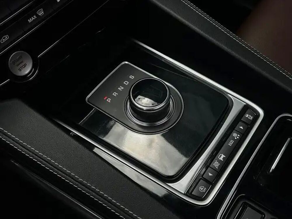 F-PACE F-Pace V6 3.0 D - 300 ch AWD BVA8 R-Sport 2017 occasion 59310 Auchy-lez-Orchies