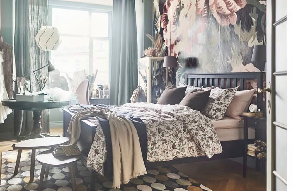 Lit double + dressing IKEA PAX complet (penderies/tiroirs/&eacute;tag&egrave;res) Meubles