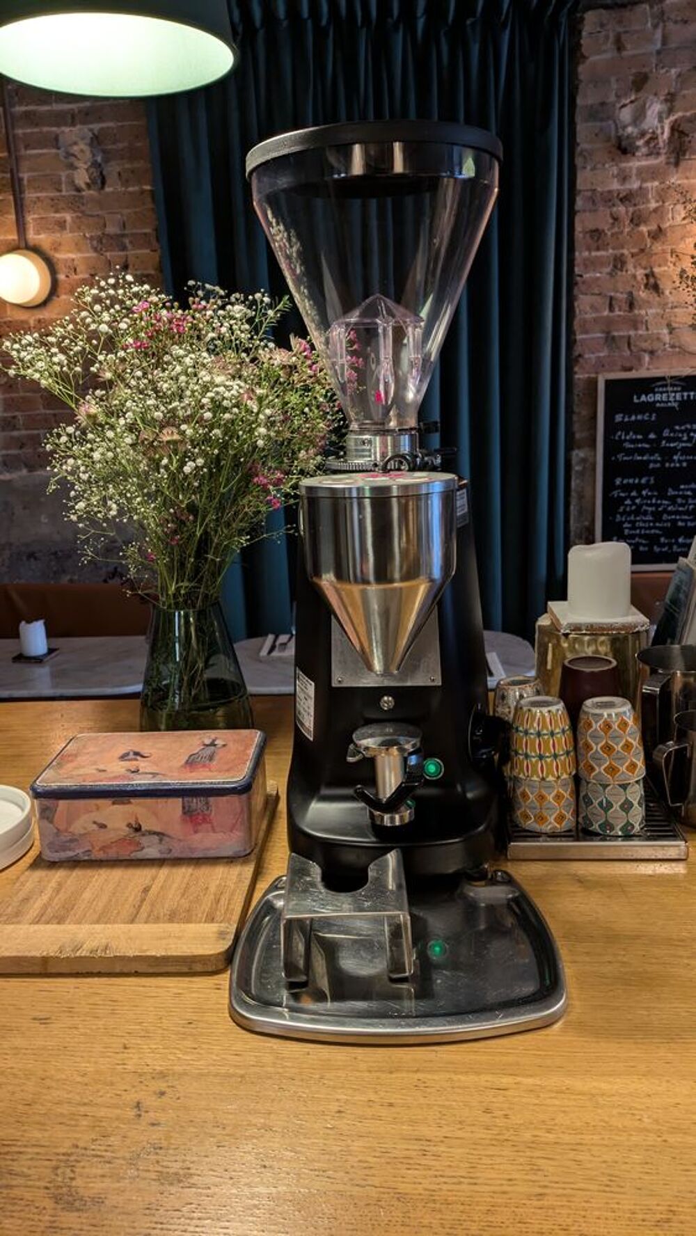 Moulin &agrave; caf&eacute; pro &eacute;lectronique /Grinder Mazzer Super Jolly Electrom�nager