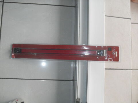 Barre magntique pour couteaux - 15 Saint-Germain-au-Mont-d'Or (69)