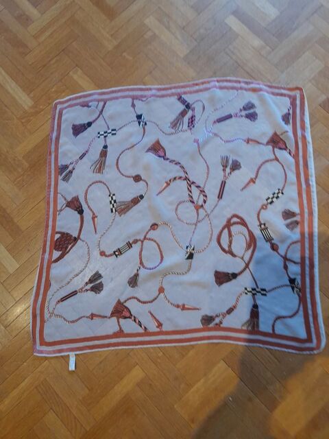 Foulard soie 3 5 Tours (37)