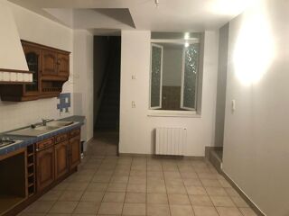  Maison à louer 8 pièces 140 m²