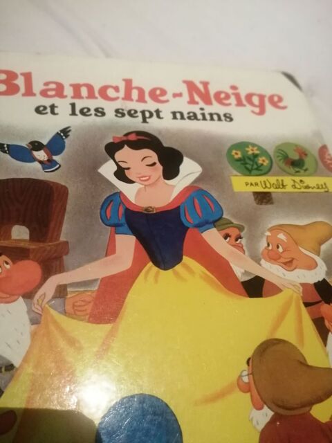 LIVRE BD 1953 BLANCHE NEIGE ET LES 7 NAINS 15 Saint-Estève (66)