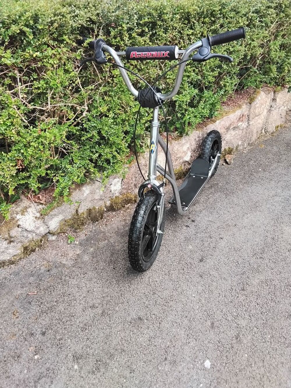 Trottinette sportive non &eacute;lectrique Sports