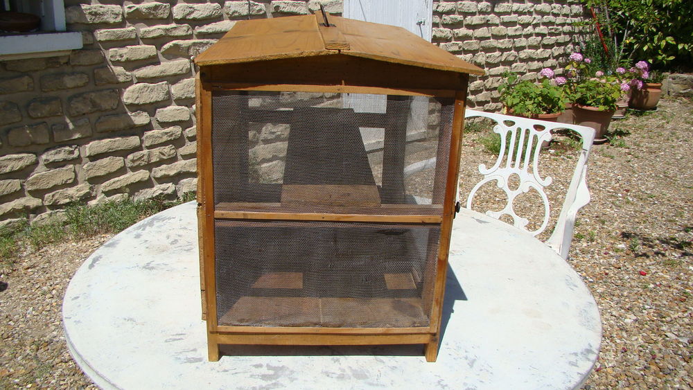 Ancien garde-manger - ann&eacute;es 1940 Meubles