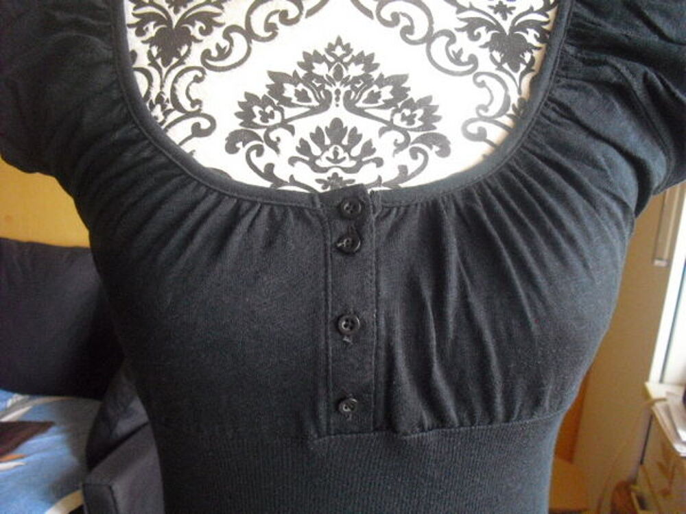 TOP noir manches courtes ballon NEUF NAF NAF TAILLE S Vêtements