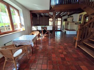  Maison � vendre 10 pi�ces 210 m�
