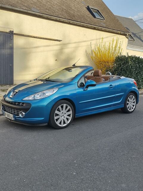 Peugeot 207 cc 1.6 HDi 16V 110ch FAP BLUE LION F&eacute