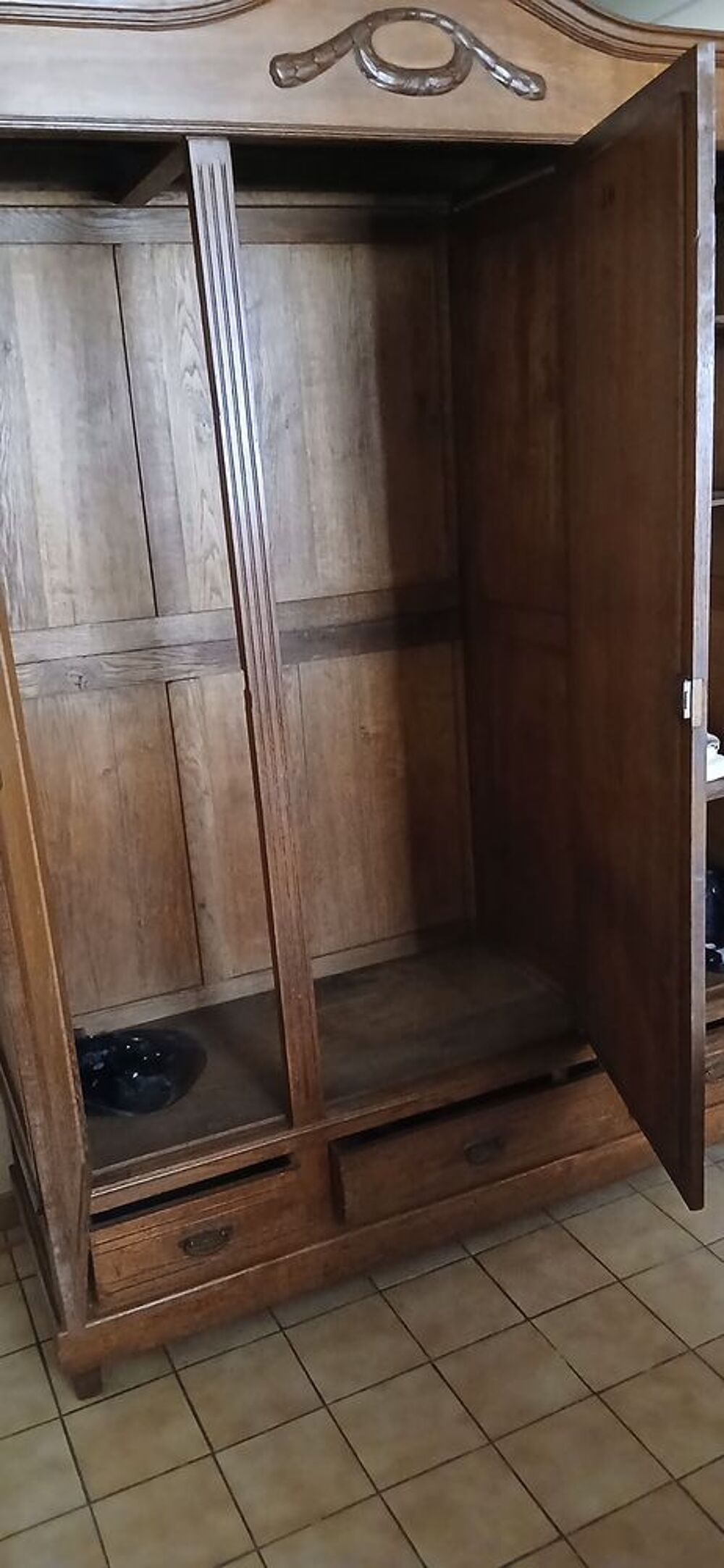 armoire en bois pour chambre Meubles