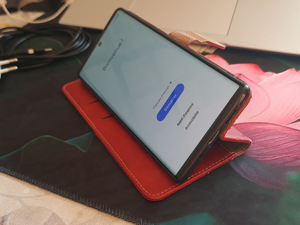 Smartphone SAMSUNG Galaxy Note 10+ 256Go quasi neuf Matériel informatique