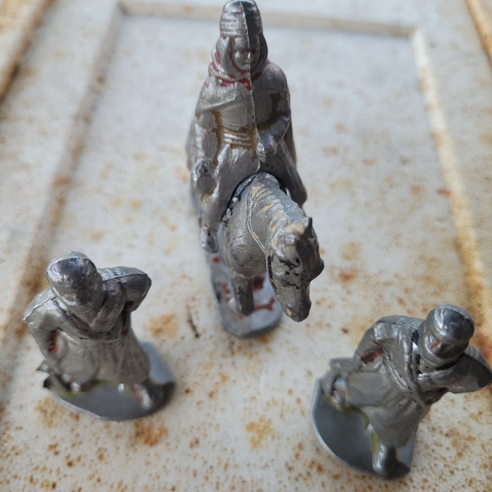  PETITS SOLDATS QUIRALU Jeux / jouets