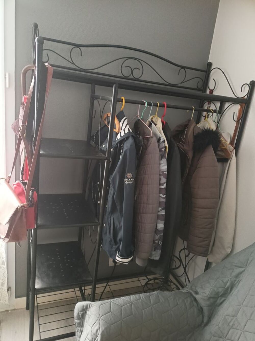 Porte manteaux en fer forg&eacute; Meubles