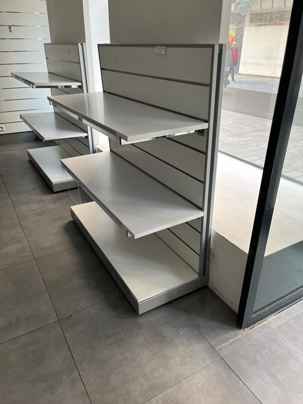 Kit de mobilier pour display en boutique Meubles