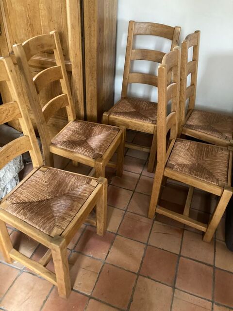 6 chaises en ch�ne clair 100 Saint-M�loir-des-Ondes (35)