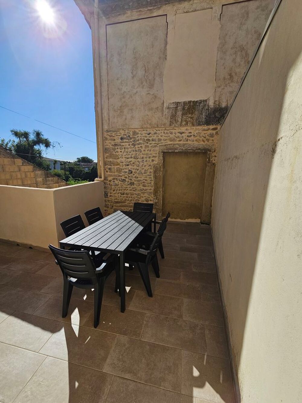 Location Appartement Appartement meublée 3 chambres 86m² Alès