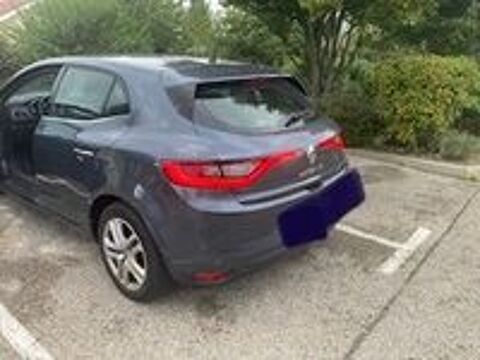 Megane IV M&eacute;gane IV Berline dCi 90 Energy Business 2017 occasion 38000 Grenoble