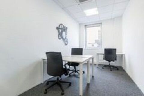Espace de bureau priv&eacute; pour 3 personnes &agrave; Cergy Stop & Work 1079 95000 Boisemont