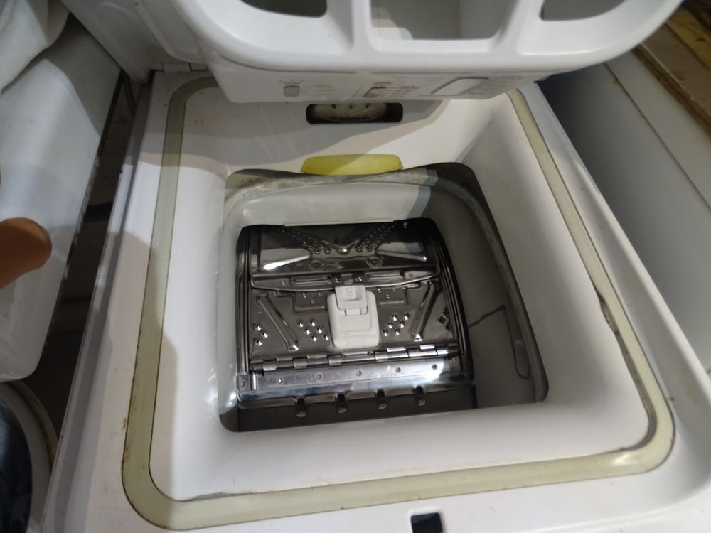 Machine &agrave; laver Linge Electroménager