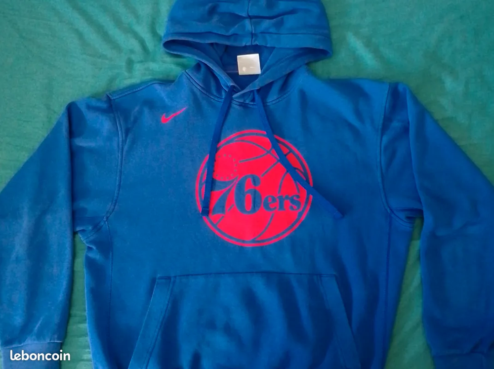 NBA 76ers sweat &agrave; capuche nike bleu
Vêtements