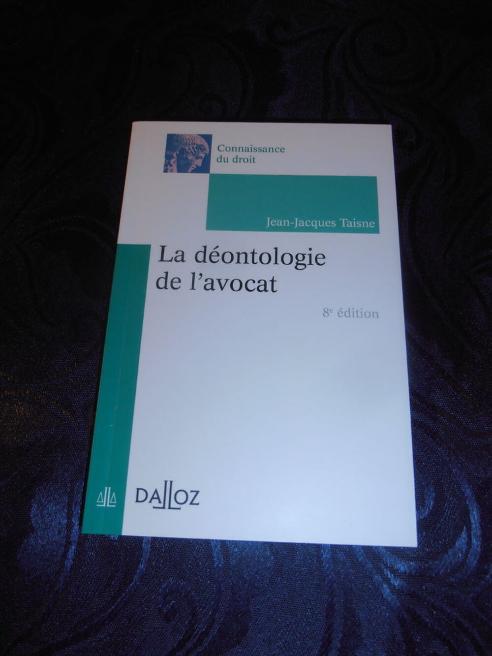La d&eacute;ontologie de l'avocat (29) Livres et BD