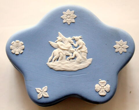 Boite WEDGWOOD porcelaine 25 Issy-les-Moulineaux (92)