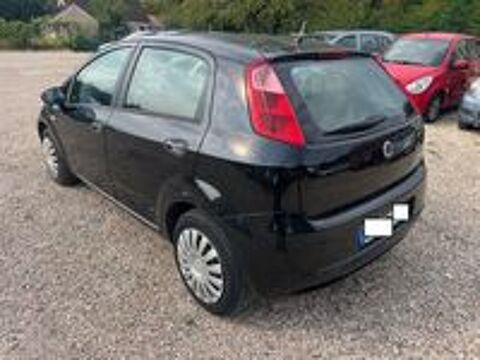 Grande Punto 1.3 Multijet 16V 75 Dynamic 2007 occasion 89500 Armeau