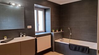  Propri�t�/ch�teau � vendre 8 pi�ces 245 m�