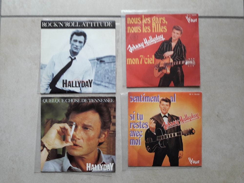 LOT DE 4 X 45 T JOHNNY HALLYDAY SENTIMENTAL CD et vinyles