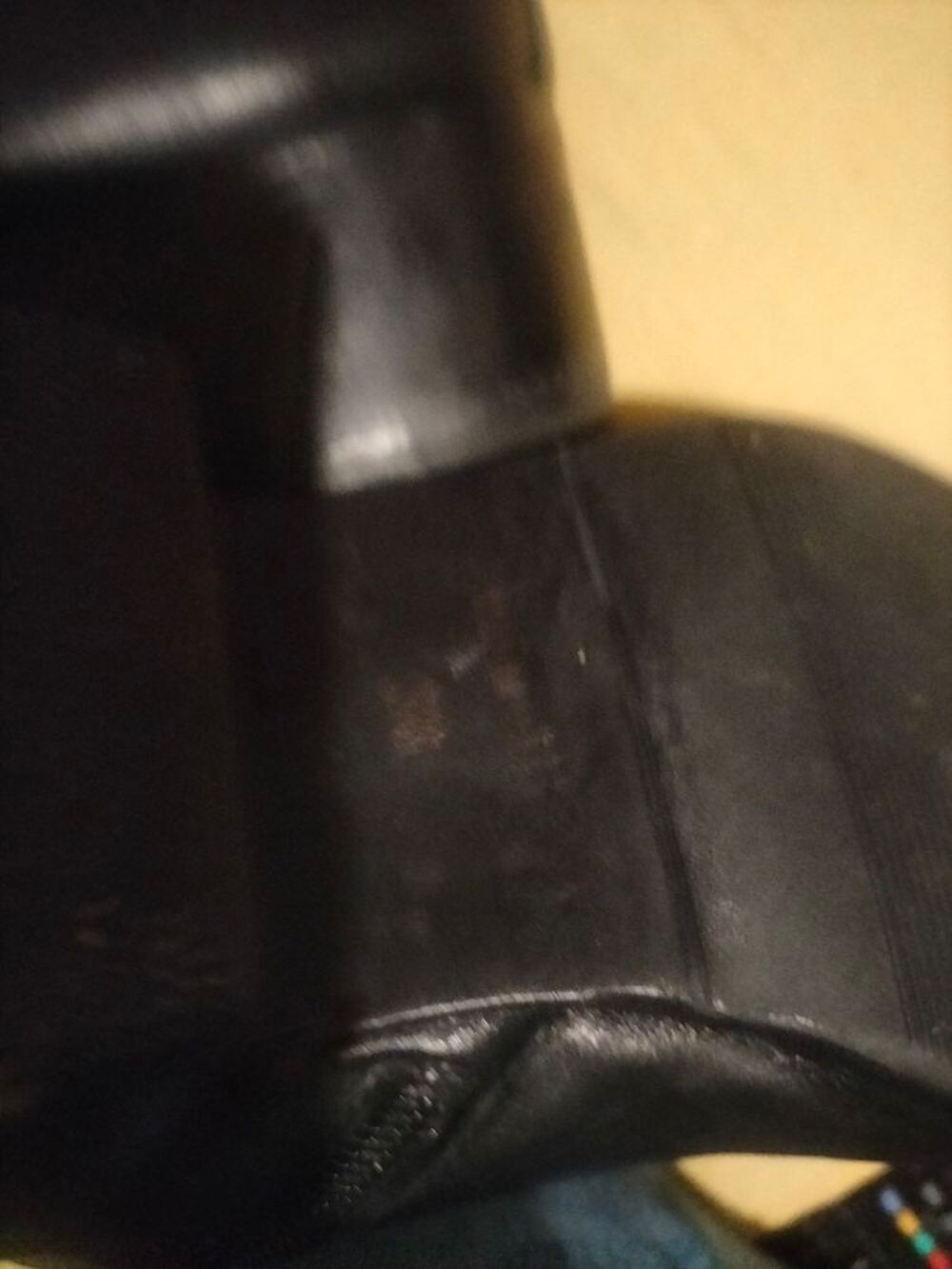Boots cuir Minelli pointure 38 tr&egrave;s bon &eacute;tat Chaussures