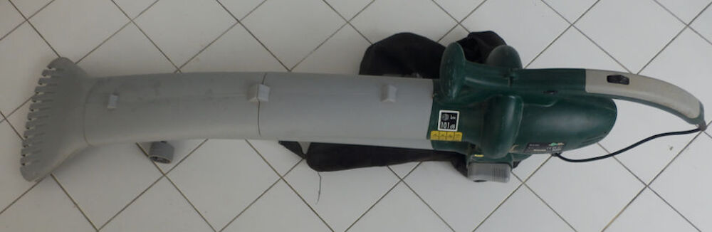 Souffleur/Aspirateur de feuilles sans fil
Bricolage