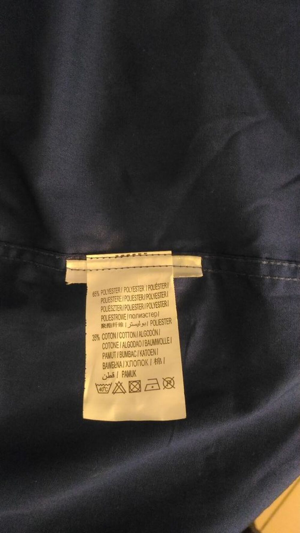 Chemise bleu marine de chez OWK Vêtements