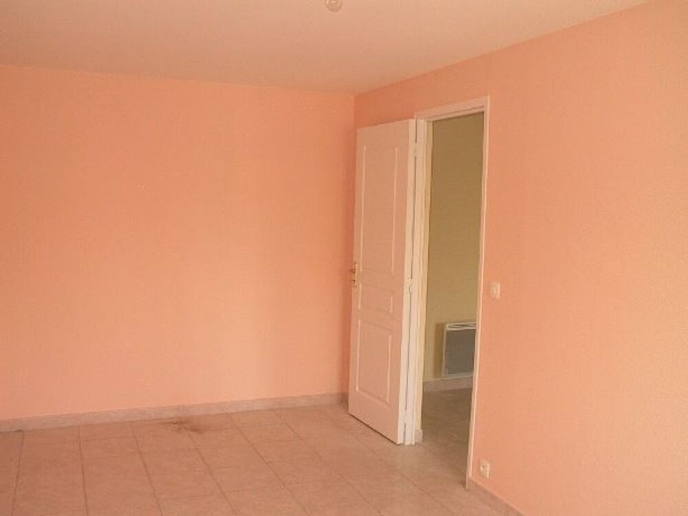 Location Appartement Beau T2bis lumineux et calme en plein centre de Joinville Joinville