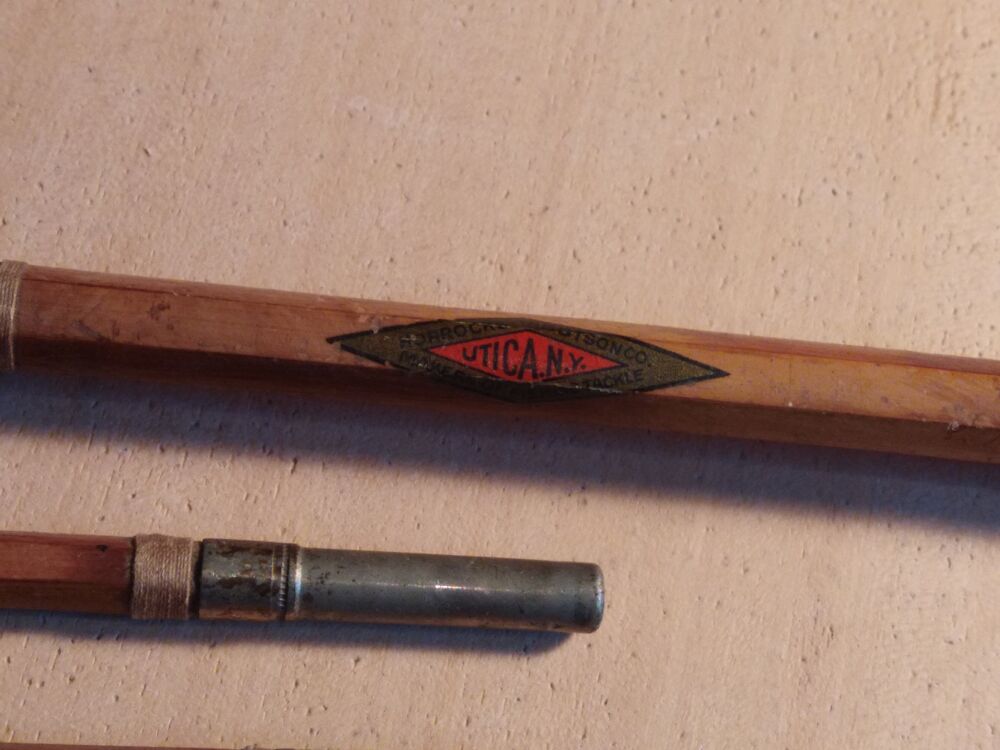 Canne a p&ecirc;che a la mouche en bambou refendu de collection 