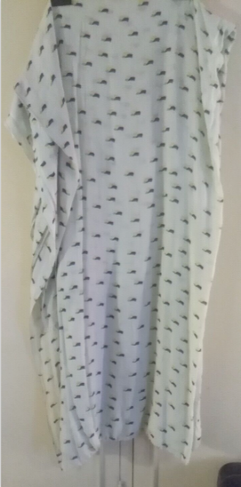 Tissus vert céladon + petit motifs multicolores Roquefort-les-Pins (06)