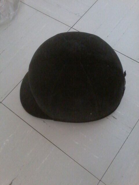 Bombe �quitation adulte 15 Tourcoing (59)