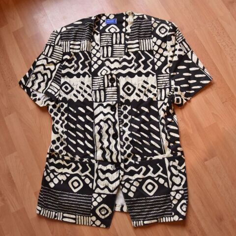 Taille 42. VESTE manches courtes. Decade. Tr�s bon �tat. 9 Gujan-Mestras (33)