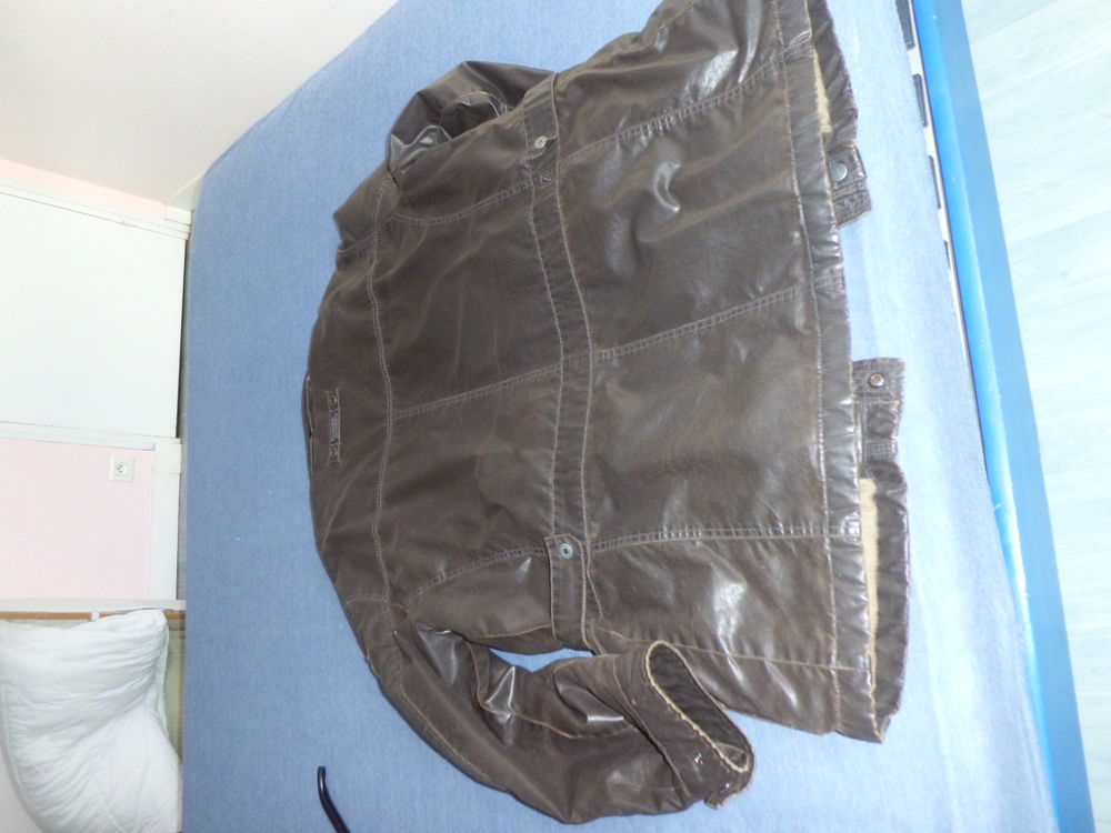 veste homme en cuir veste homme en cuir marque Camel active V�tements