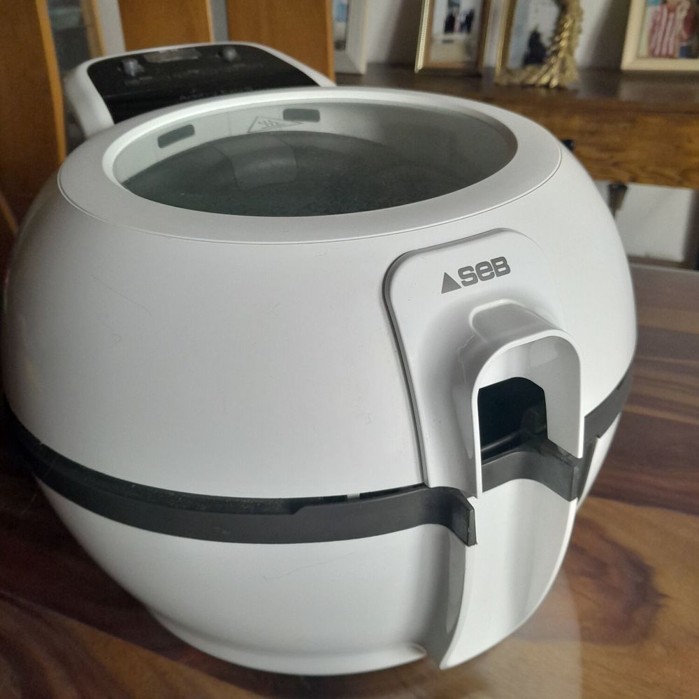 FRITEUSE SANS HUILE SEB Electroménager