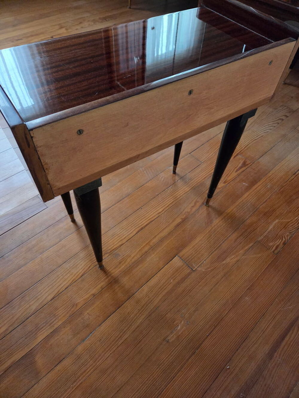 Armoire et chevet en palissandre Meubles