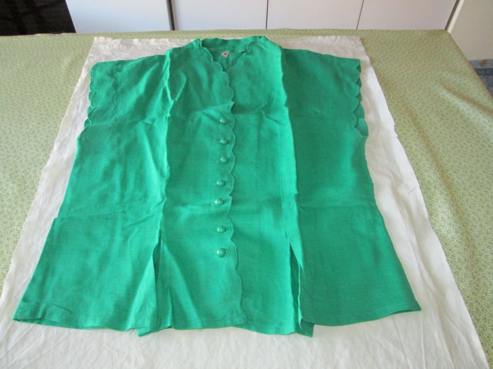 CHEMISIER VERT Taille 42 Vêtements