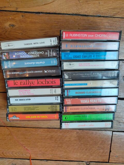 Lot de 20 Cassettes Audio 15 Paris 9 (75)