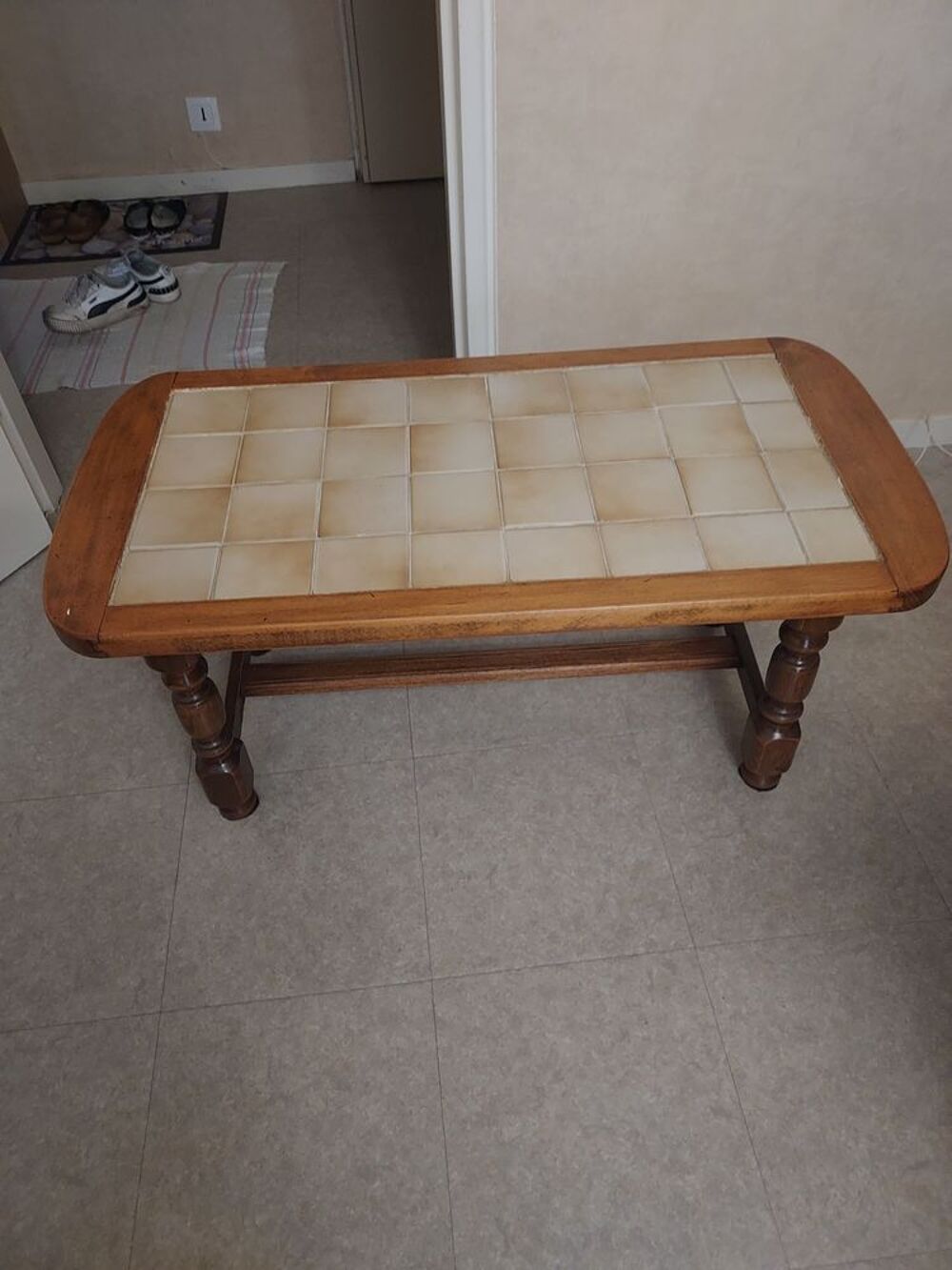 : Table basse en bois et carrel&eacute;e 40 Meubles