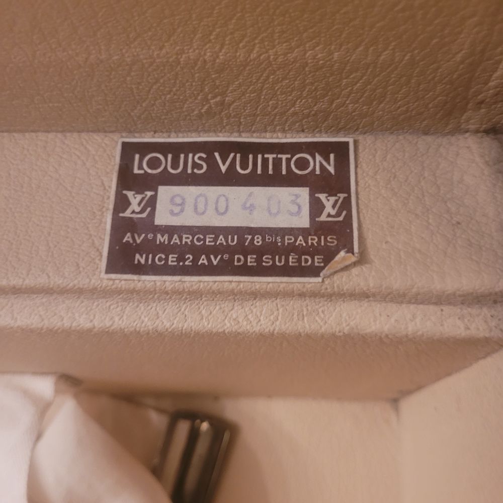 SAC &Agrave; DOS MODULABLE KATANA / VALISE VUITTON Maroquinerie