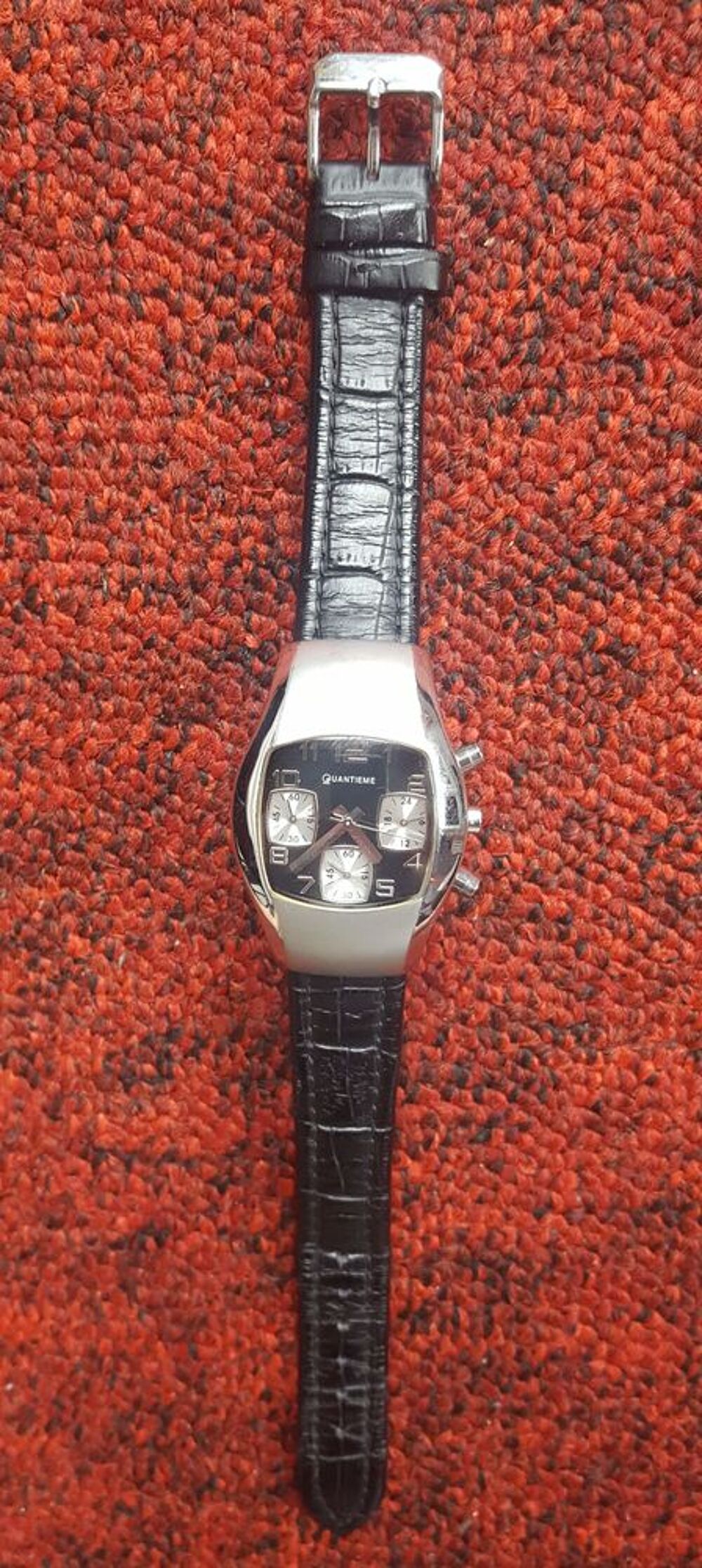 Montre QUANTIEME V&eacute;ritable, Hommes ou Femmes Bijoux et montres